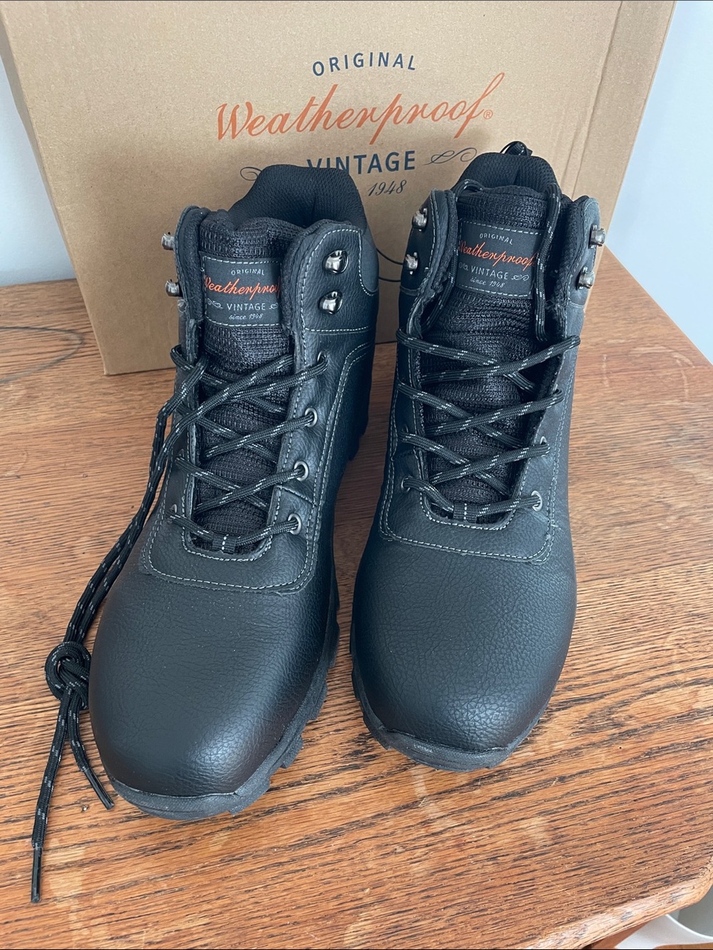 Weatherproof Vintage Mens Jace Boots. Size 11